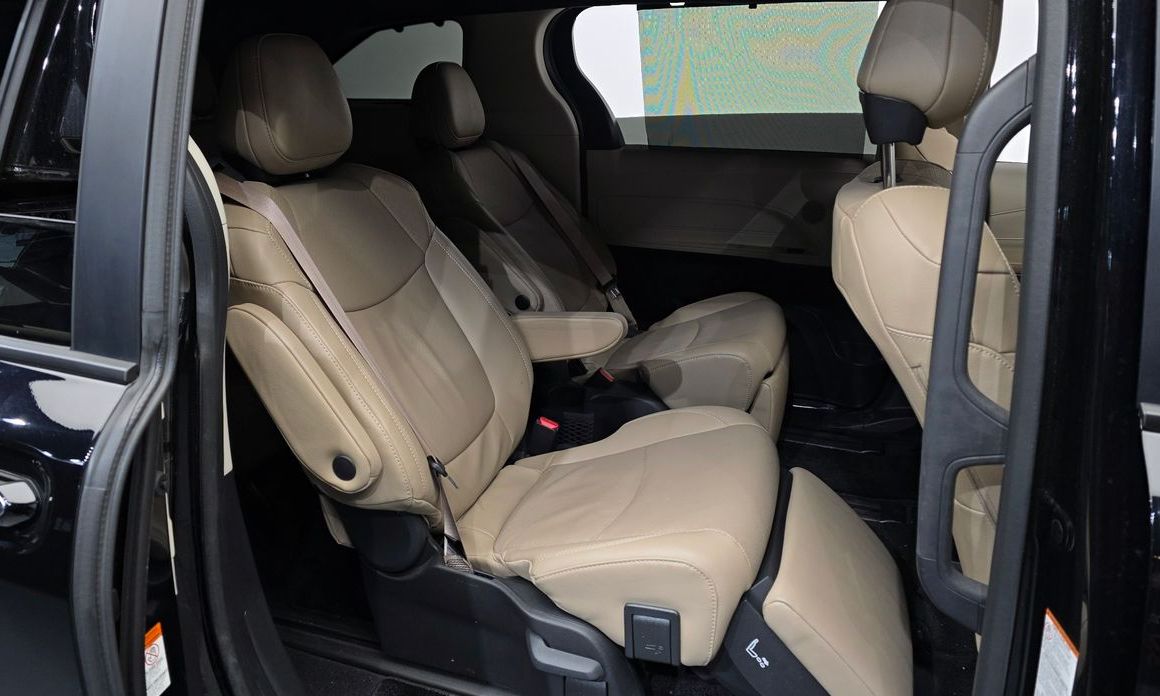 Toyota Sienna 2024