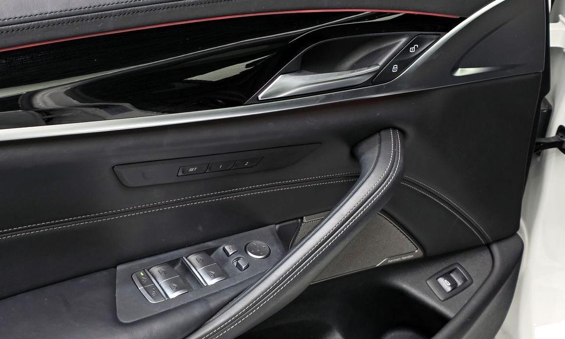 BMW 5-Series 2020