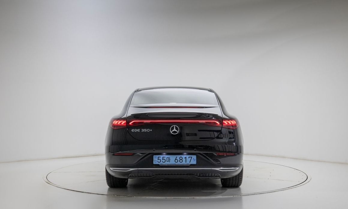 Mercedes-Benz EQE 2022