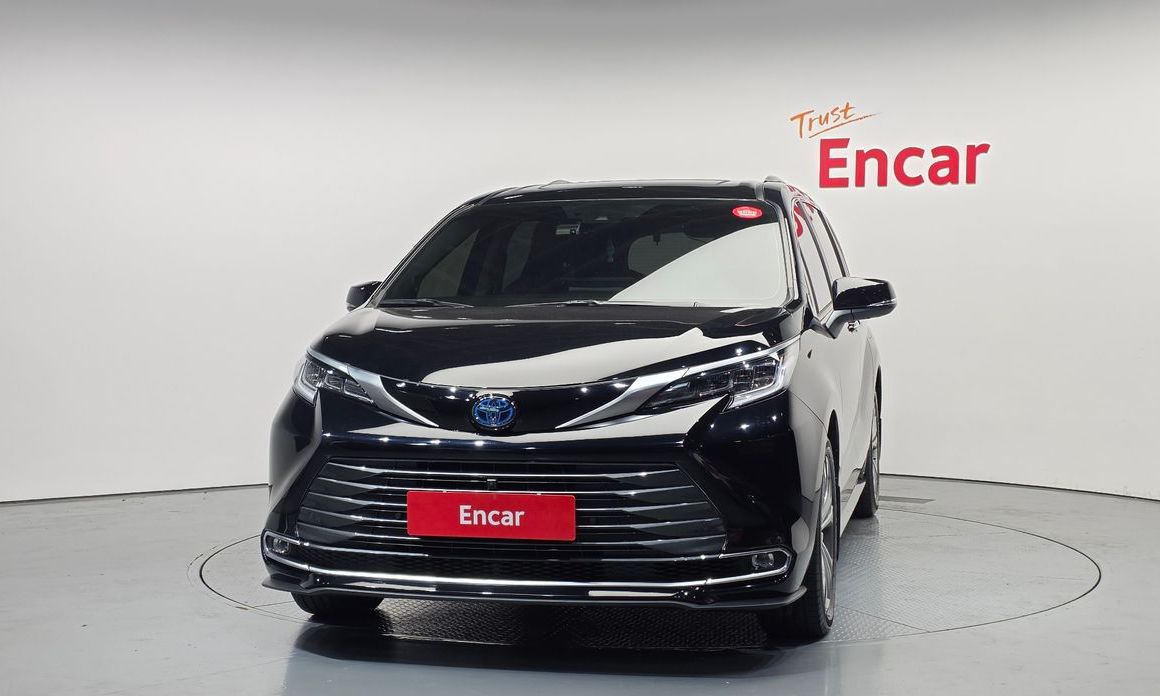 Toyota Sienna 2024