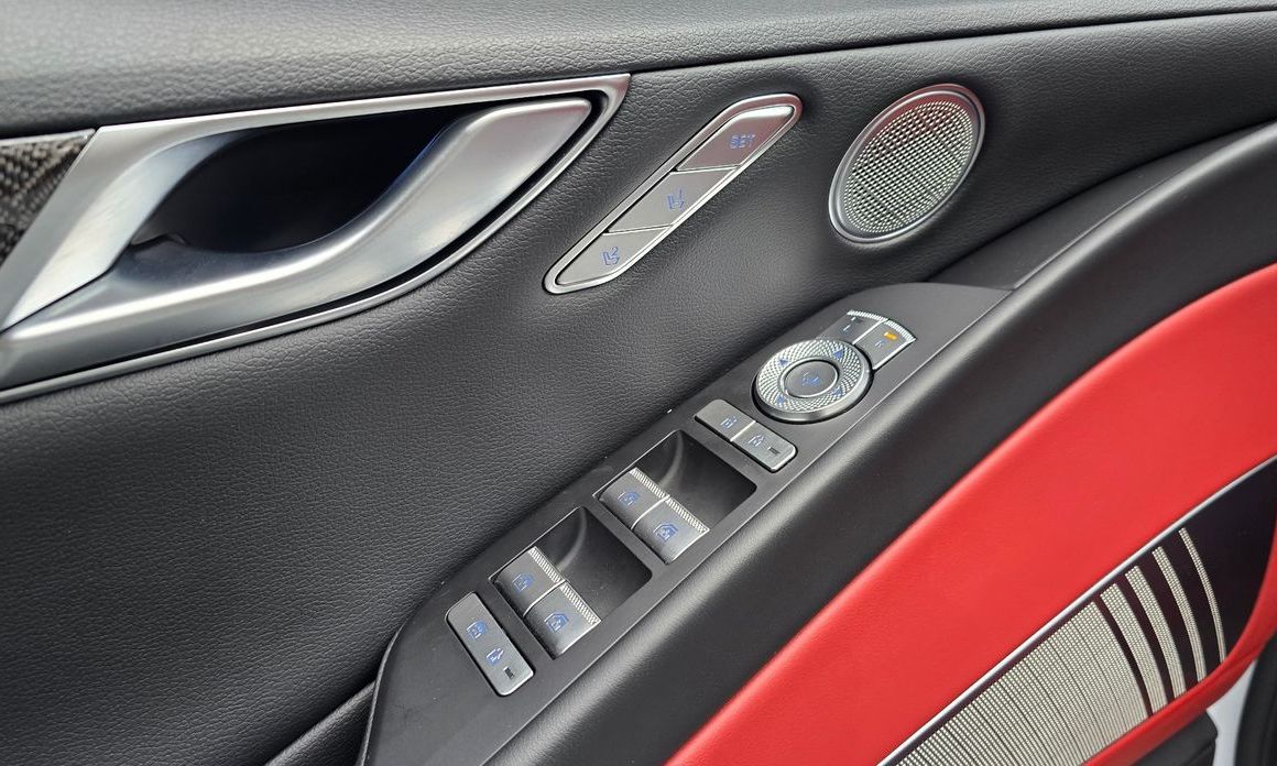 Genesis G80 2024