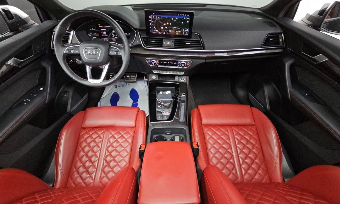 Audi SQ5 2022