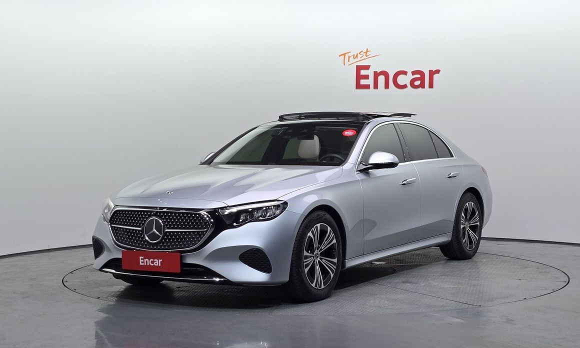 Mercedes-Benz E-Class 2025