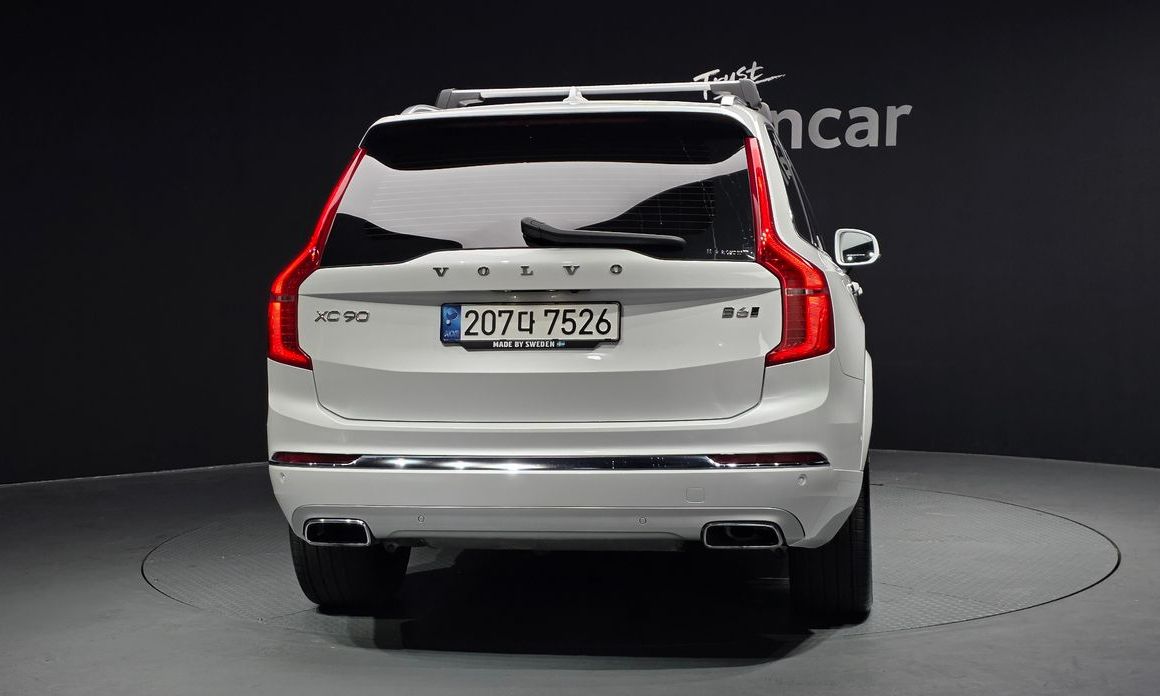 Volvo XC90 2021