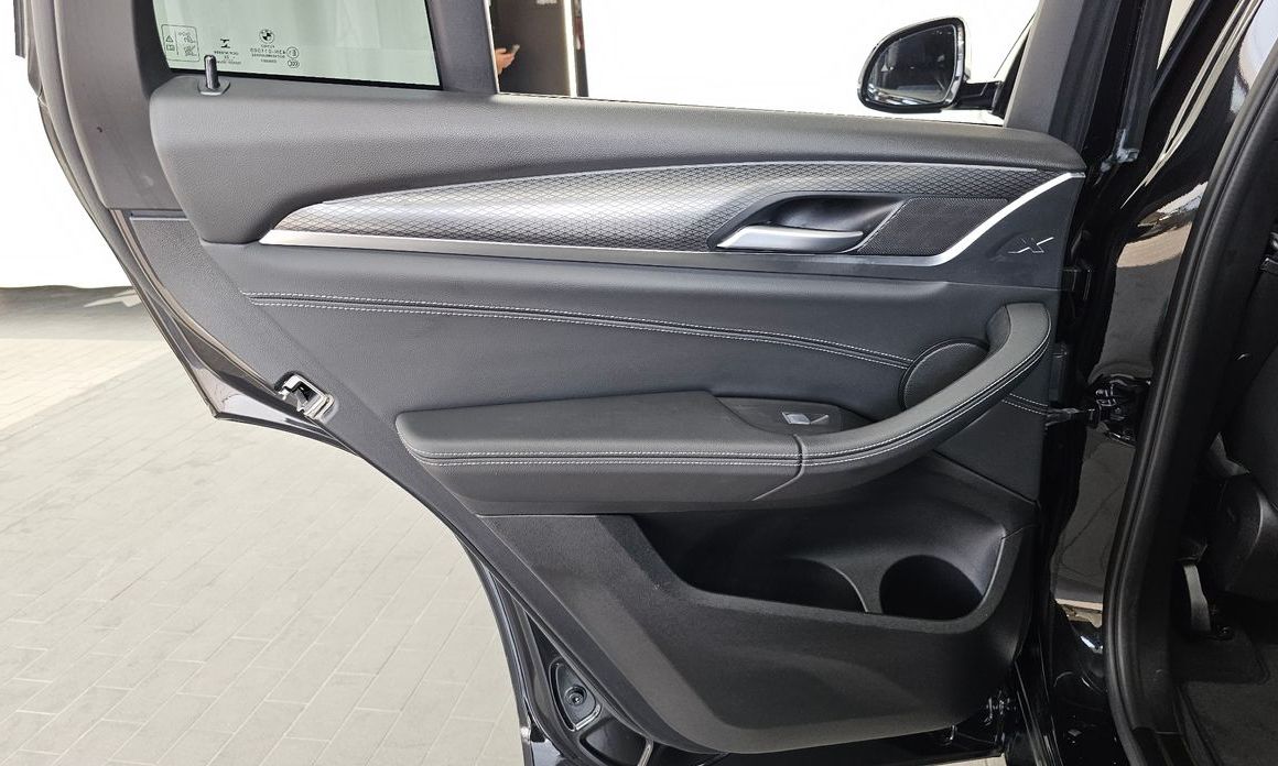 BMW X4 2023