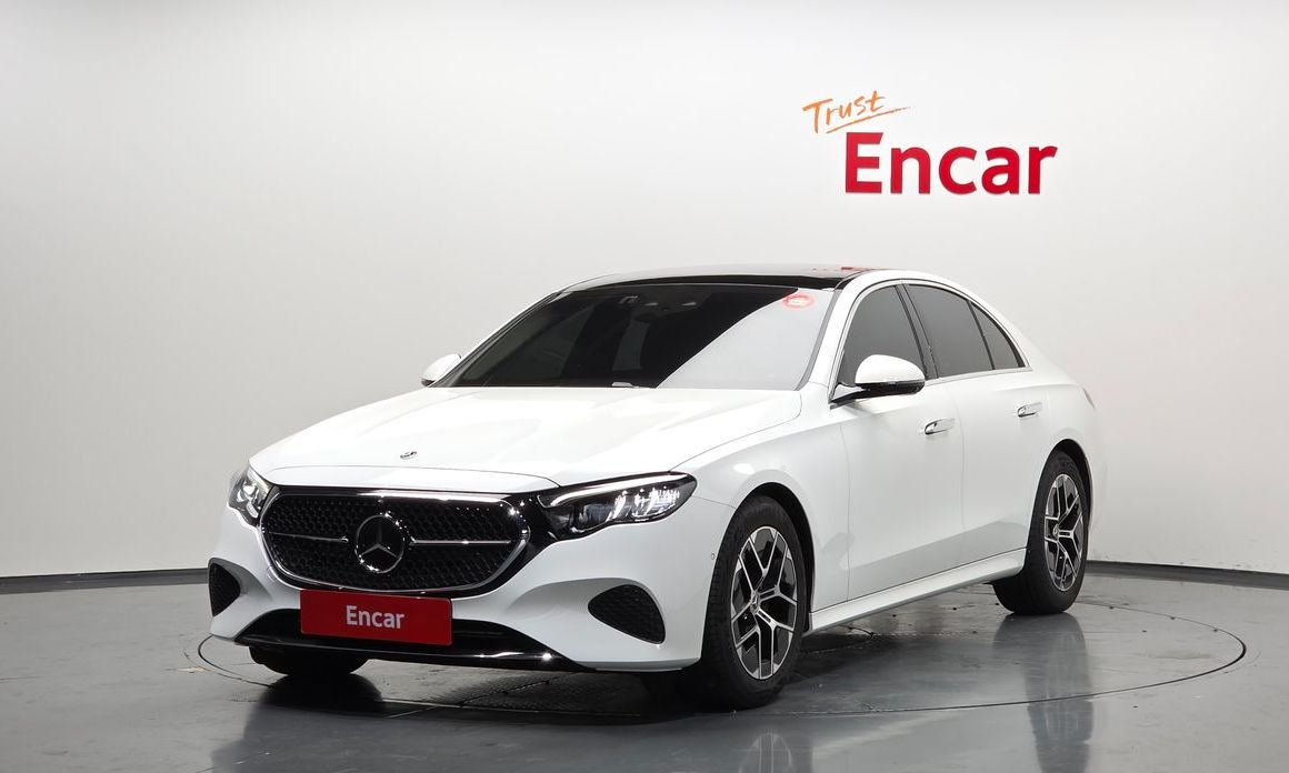 Mercedes-Benz E-Class 2025