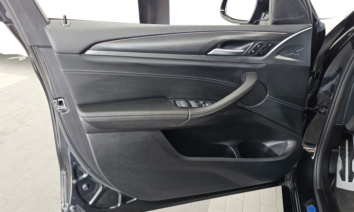 BMW X4 2023