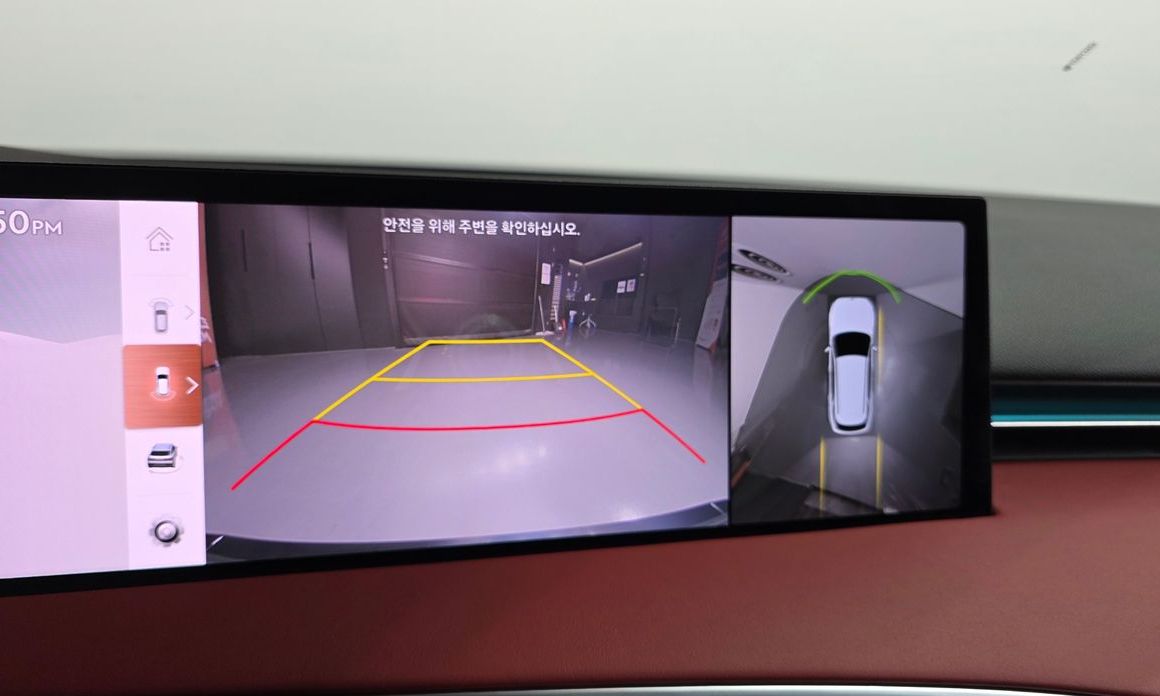 Genesis GV70 2025