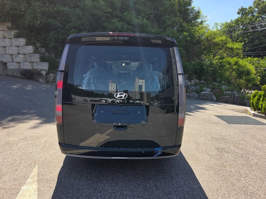 Hyundai Staria 2026