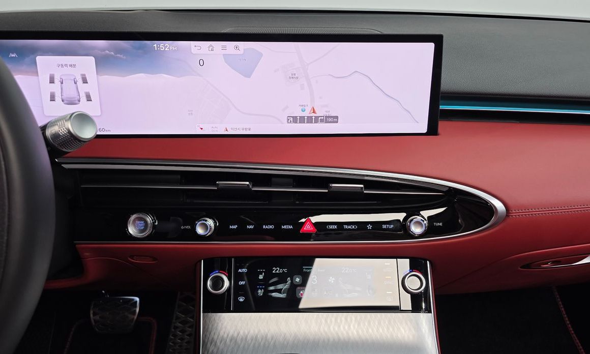 Genesis GV70 2025