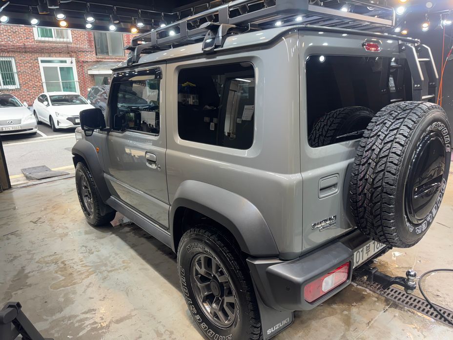 Suzuki Jimny 2022