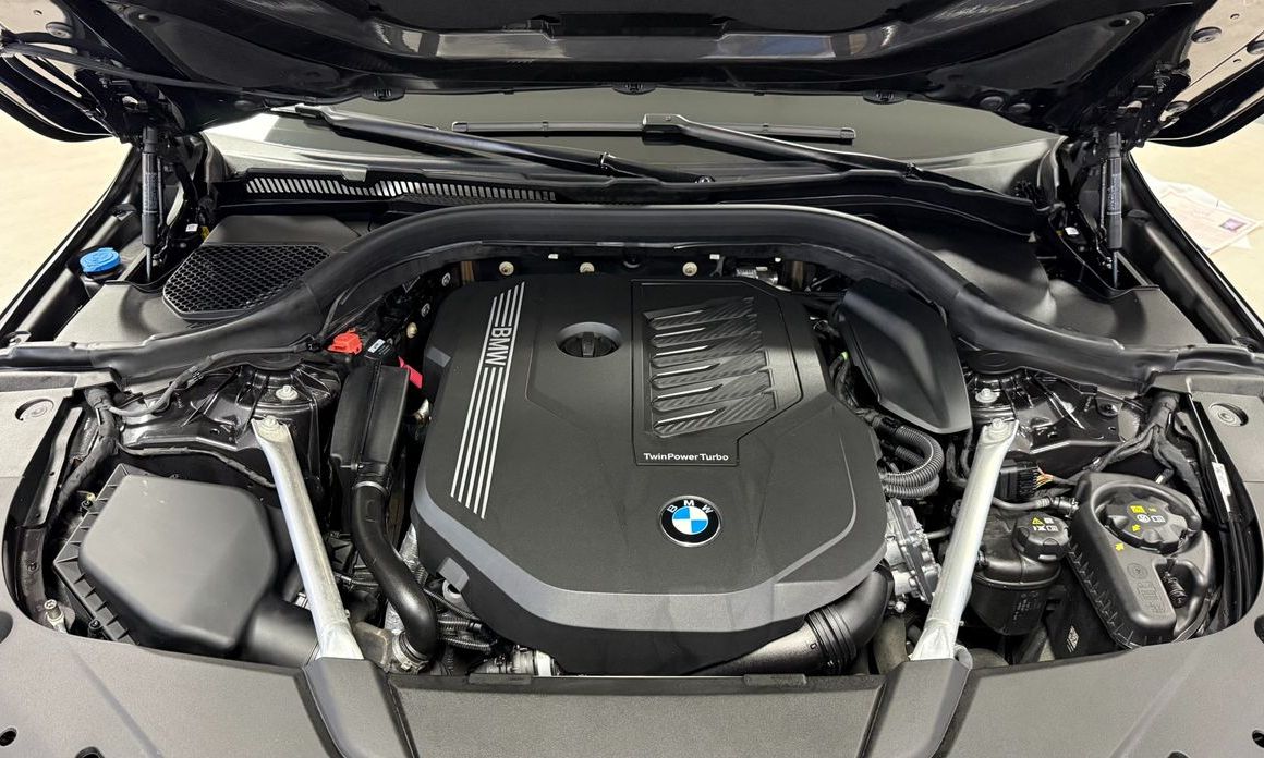 BMW Gran Turismo 2023
