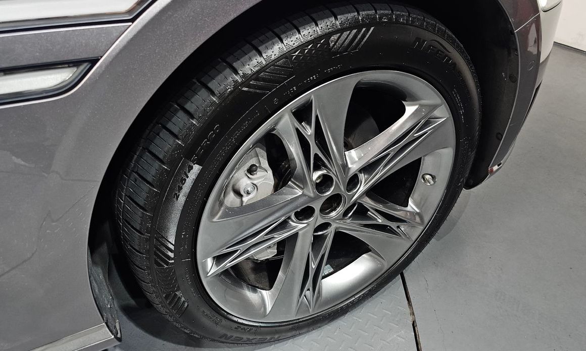 Genesis G90 2022