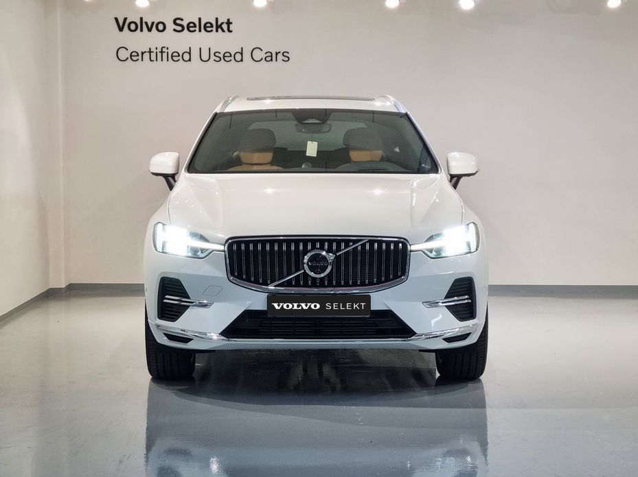 Volvo XC60 2025