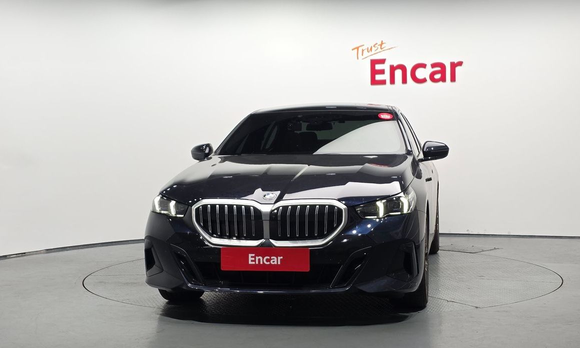 BMW 5-Series 2026