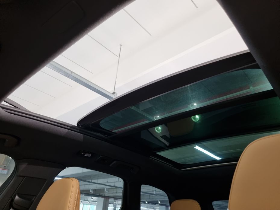 Volvo XC60 2025