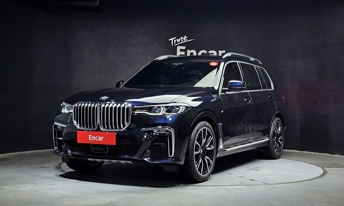 BMW X7 2021