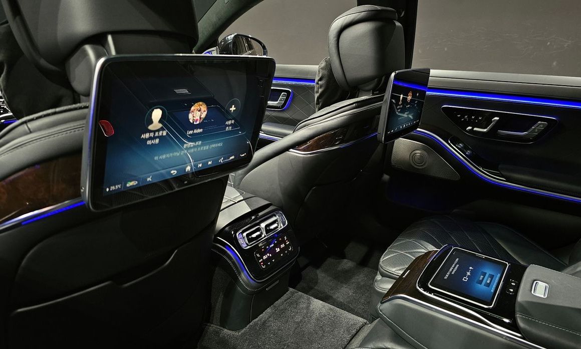 Mercedes-Benz S-Class 2021