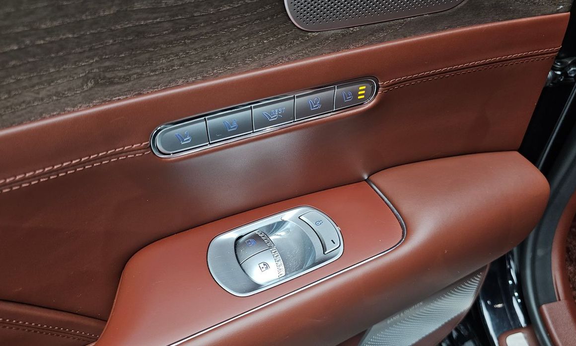 Genesis G90 2023