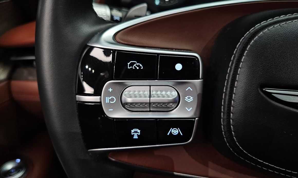 Genesis G90 2023