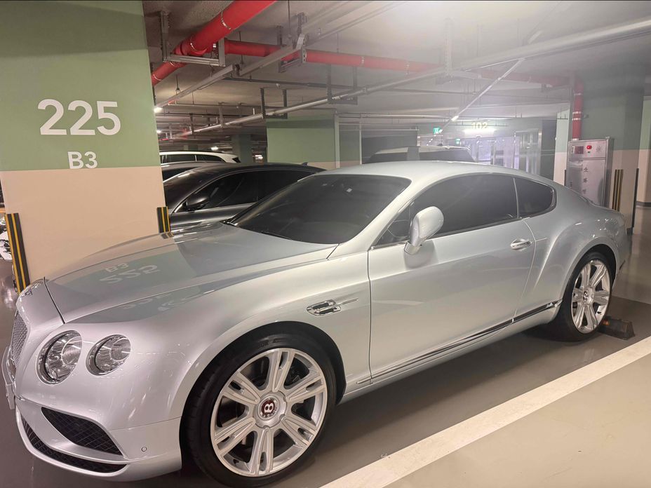 Bentley Continental 2017