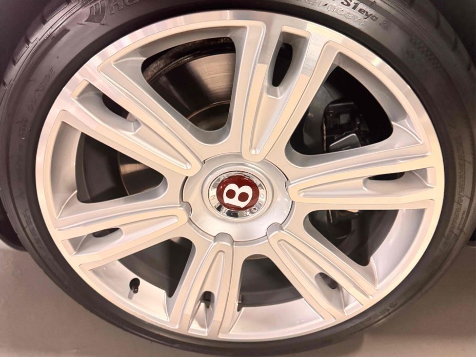 Bentley Continental 2017
