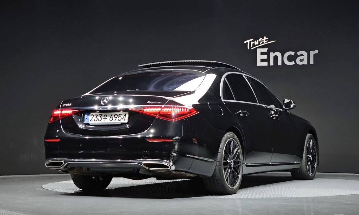Mercedes-Benz S-Class 2021