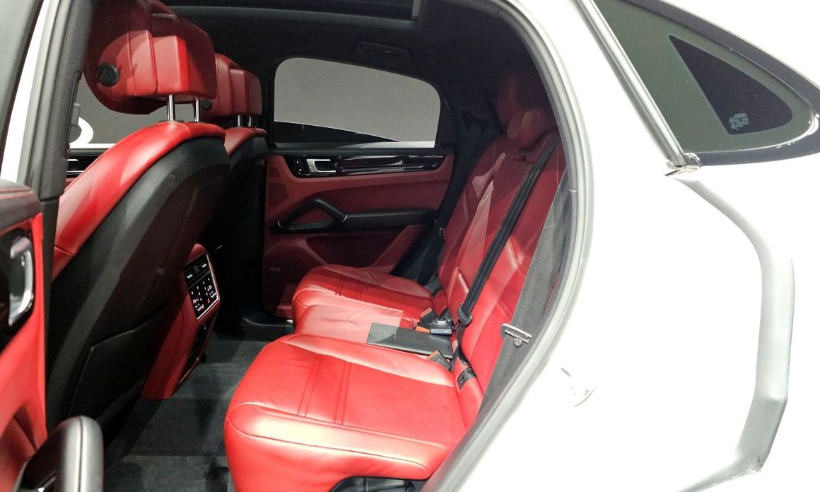 Porsche Cayenne 2020