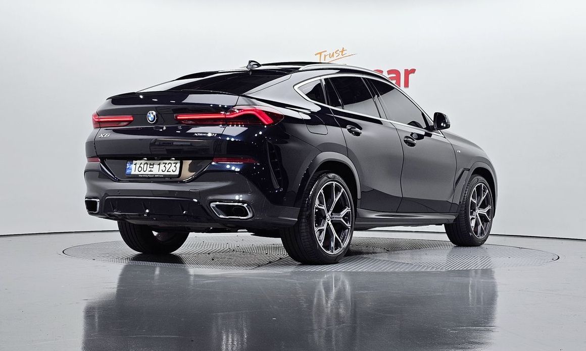 BMW X6 2022