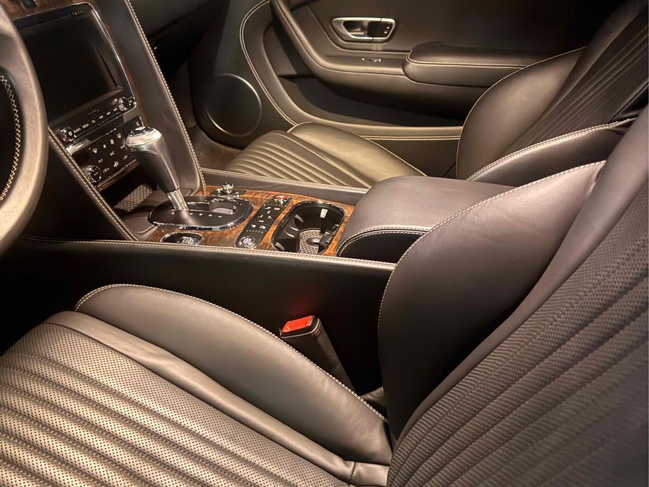 Bentley Continental 2017