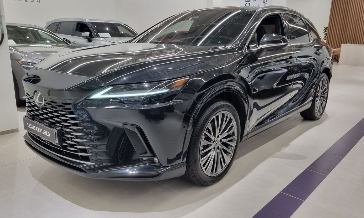 Lexus RX 2024