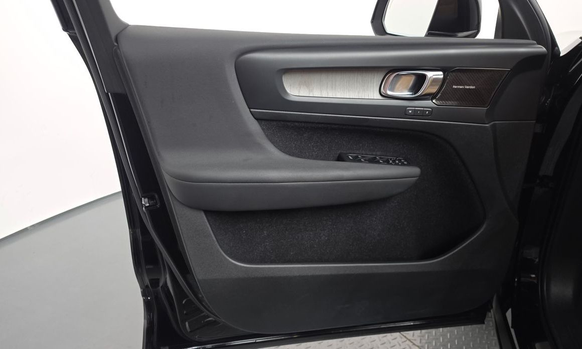 Volvo XC40 2021