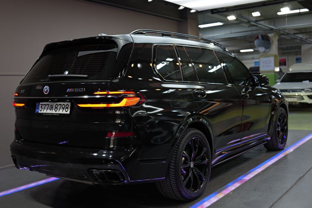 BMW X7 2023
