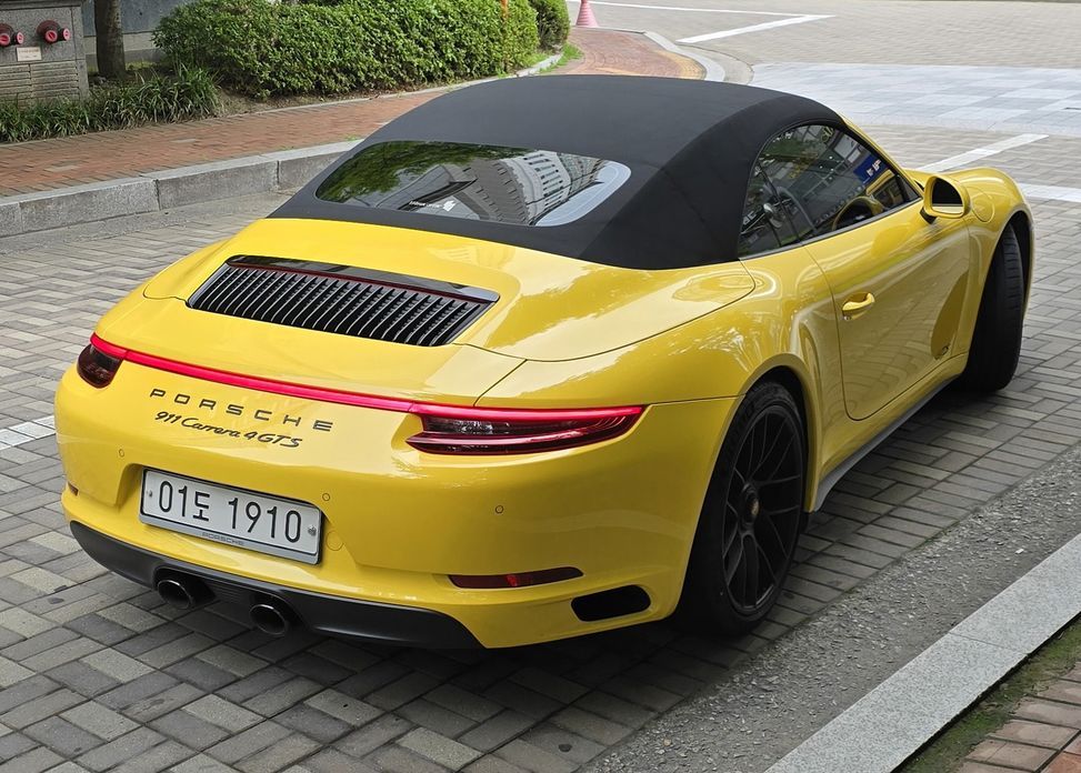 Porsche 911 2018
