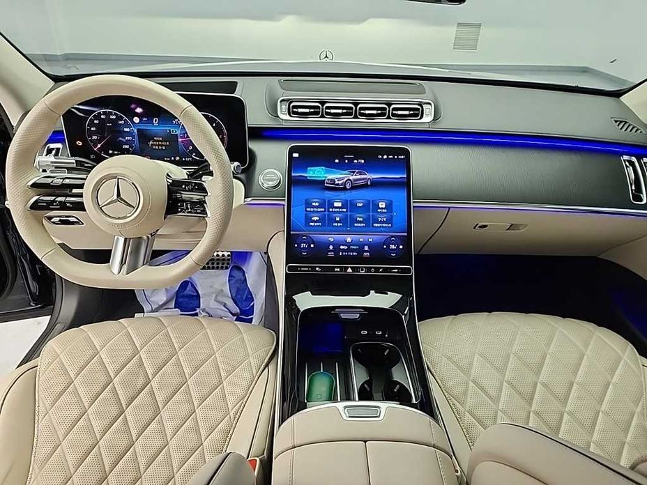 Mercedes-Benz S-Class 2023