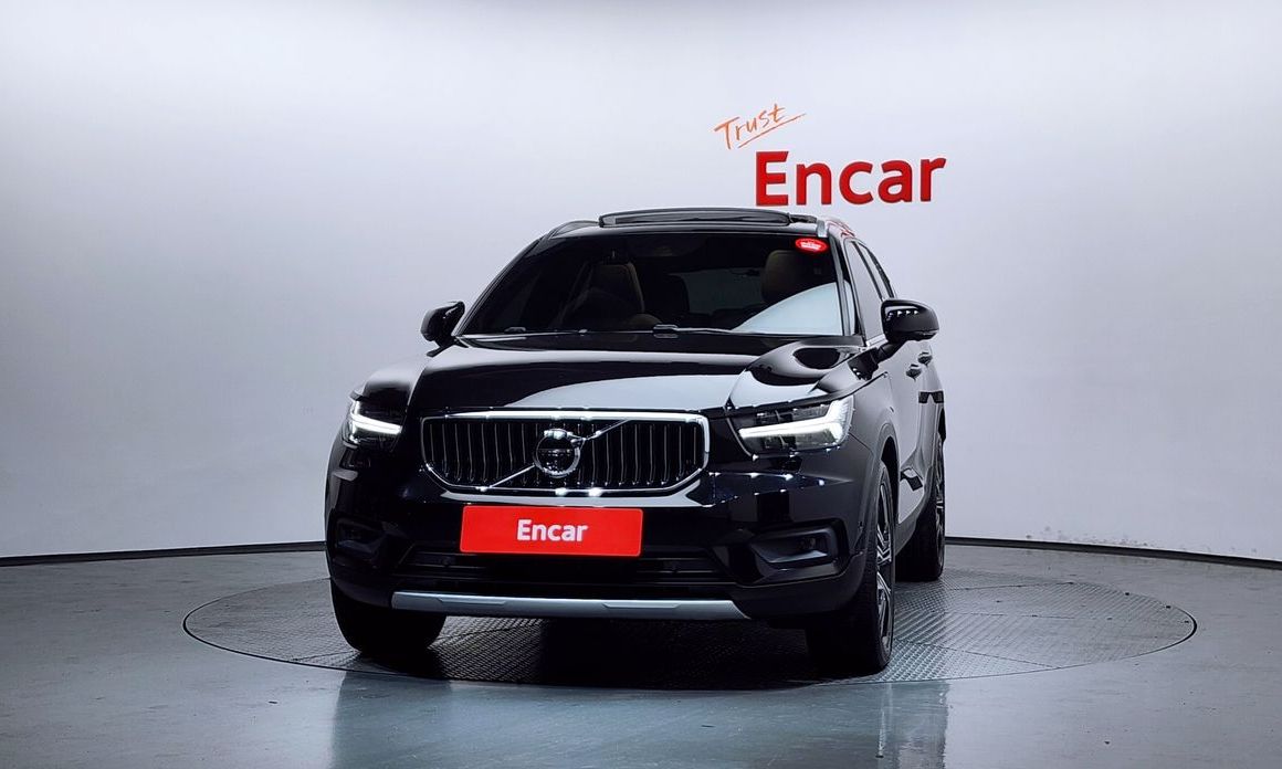 Volvo XC40 2021