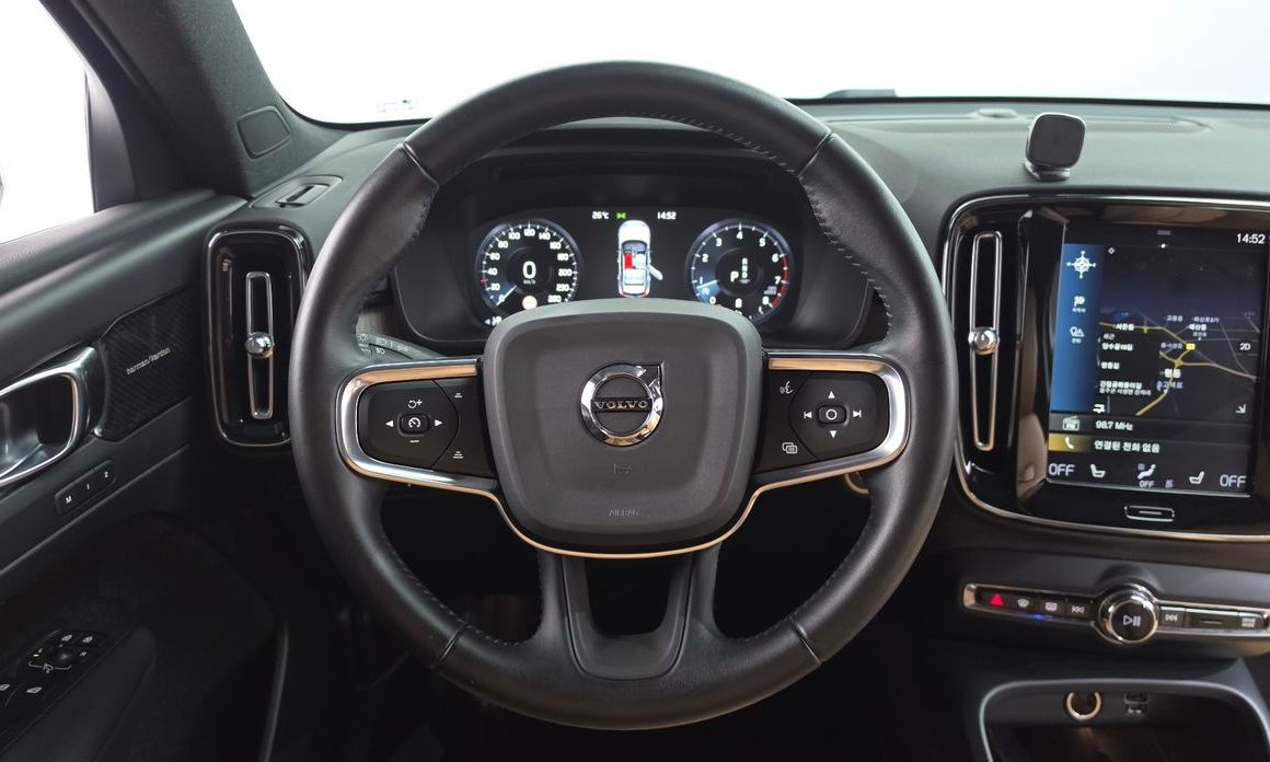 Volvo XC40 2021