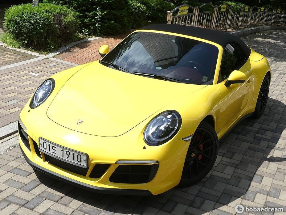 Porsche 911 2018