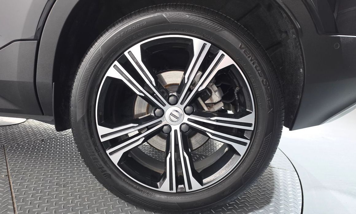 Volvo XC40 2021