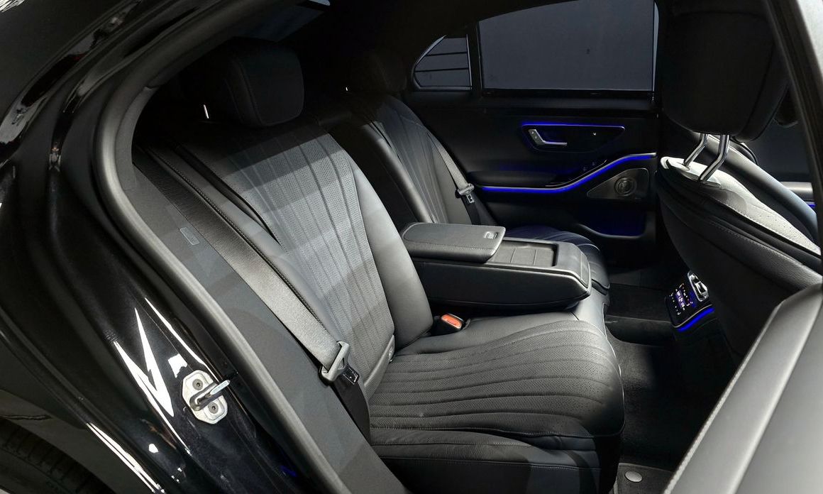 Mercedes-Benz S-Class 2025