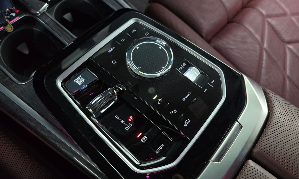BMW 7-Series 2023