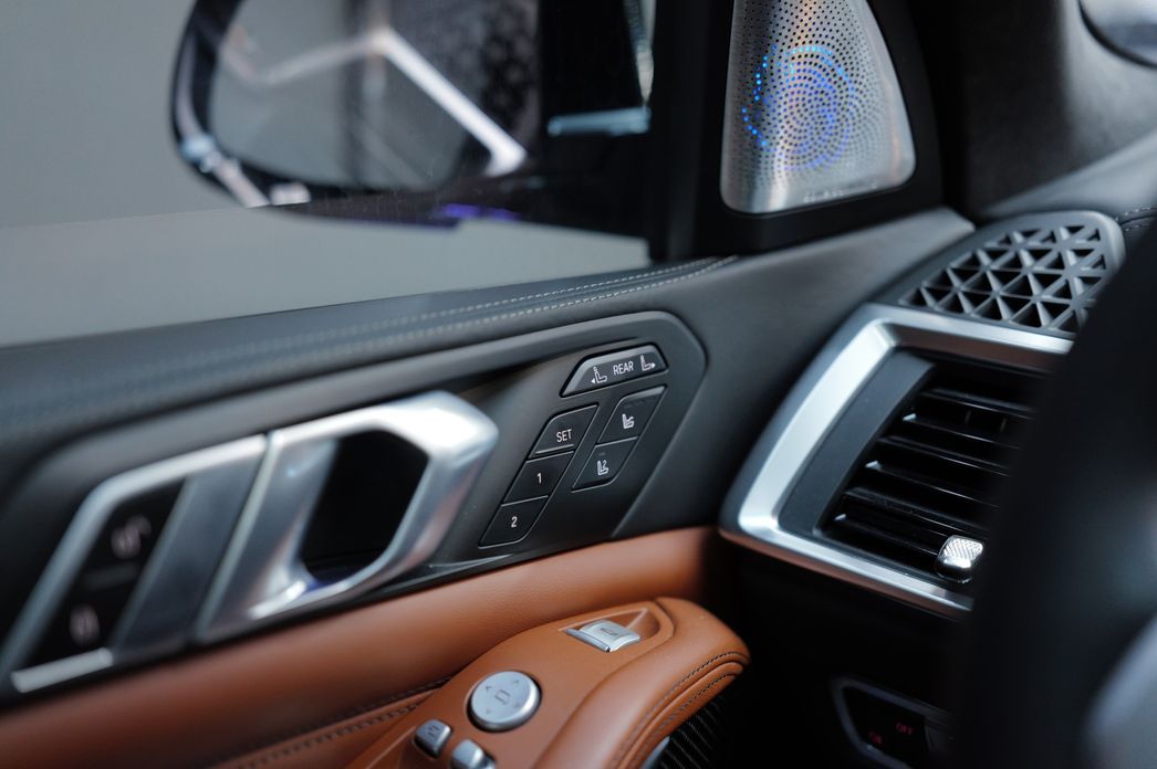 BMW X7 2023