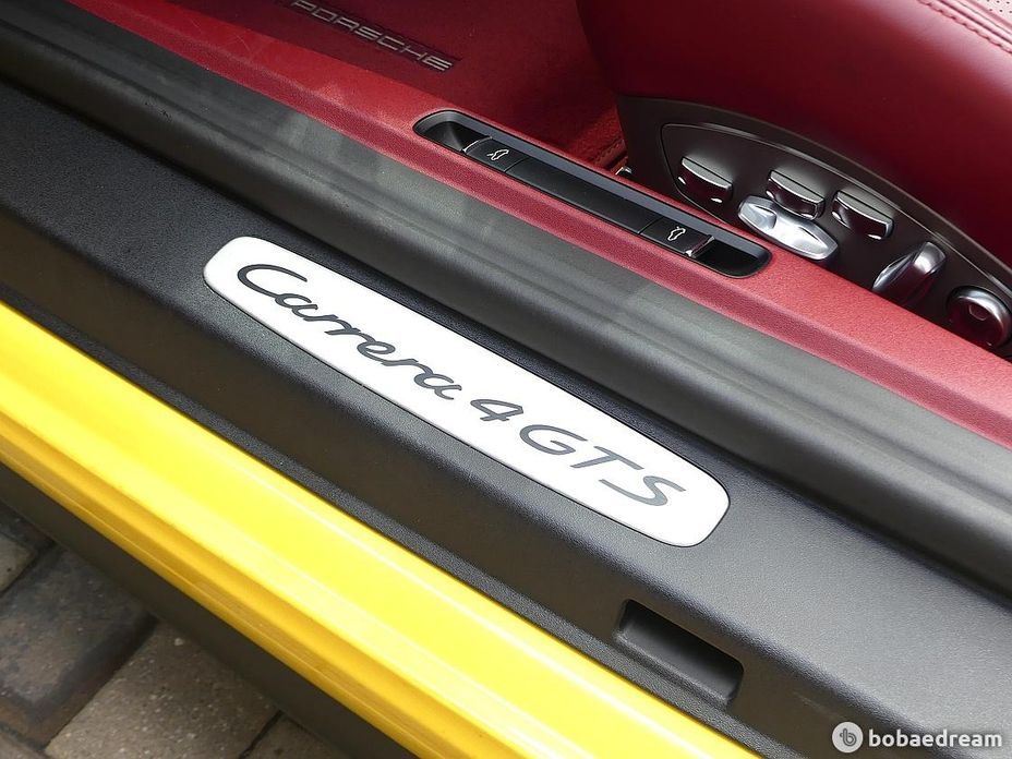 Porsche 911 2018