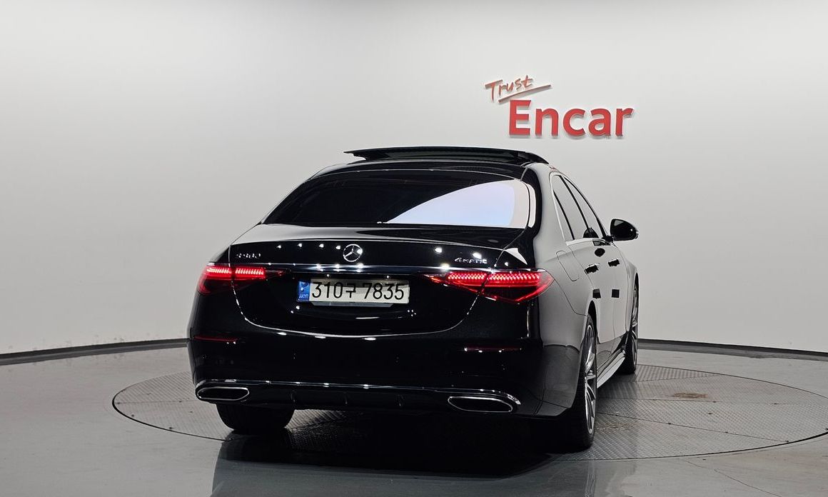 Mercedes-Benz S-Class 2021