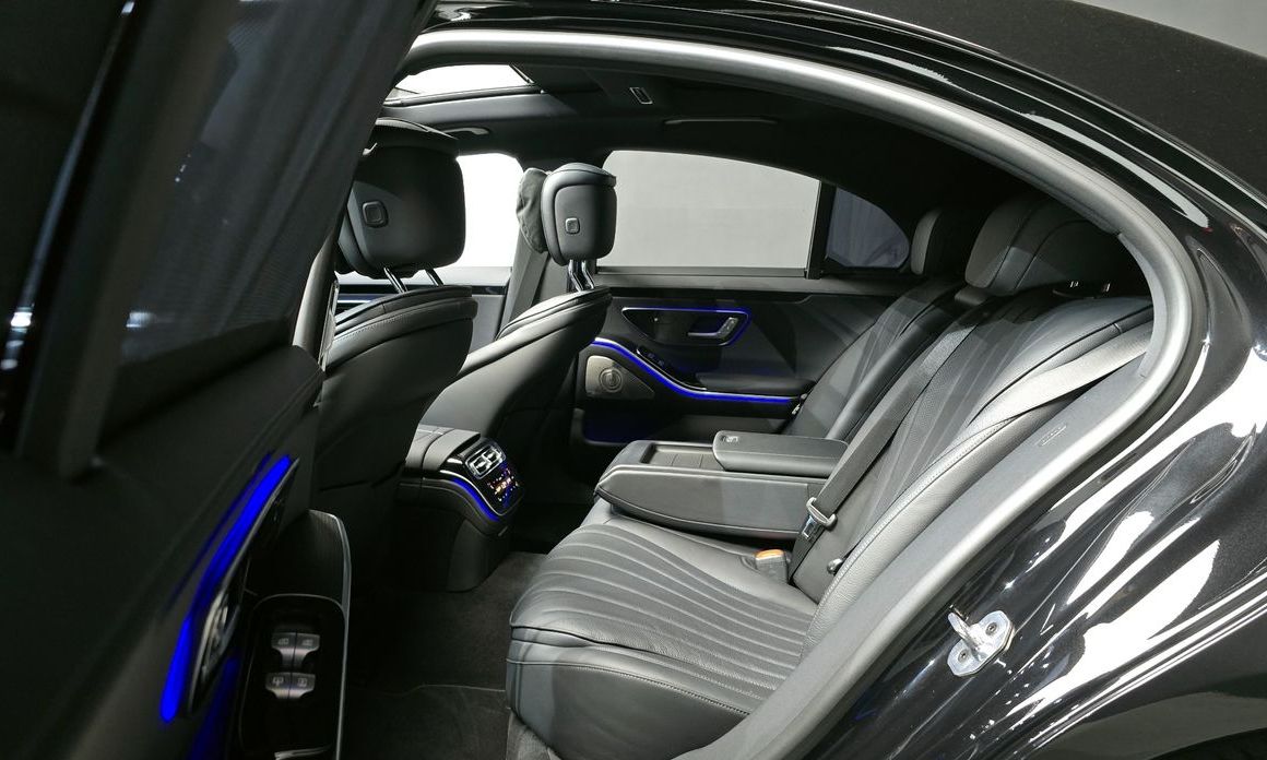 Mercedes-Benz S-Class 2025