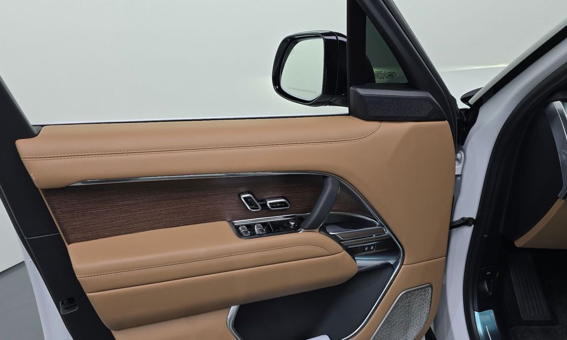 Land Rover Range Rover 2024