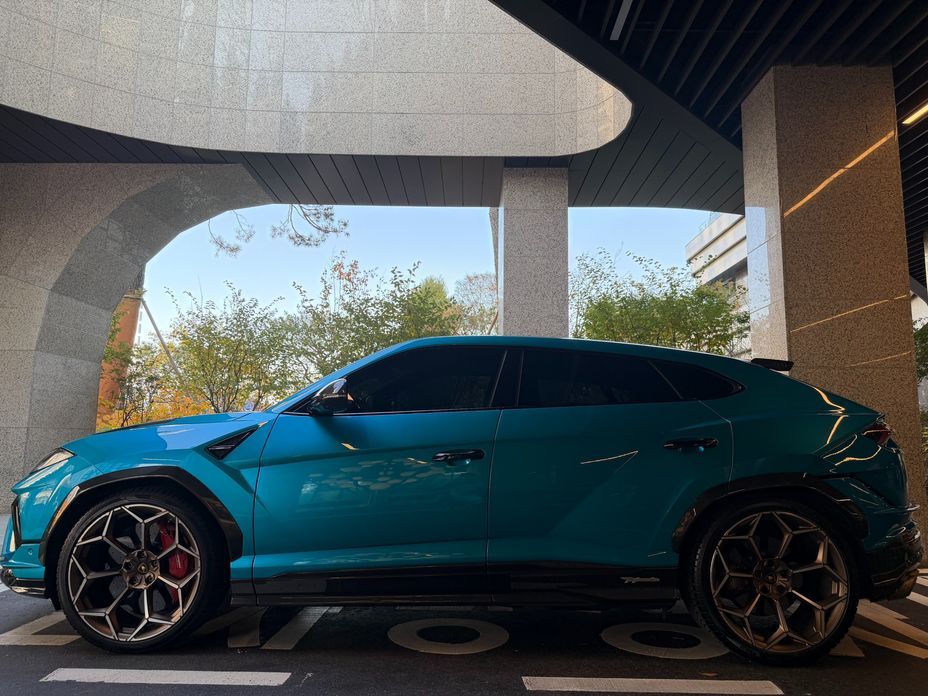 Lamborghini Urus 2023