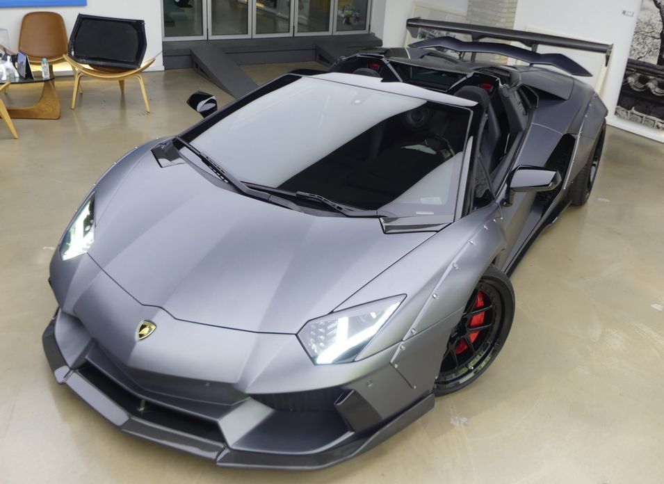 Lamborghini Aventador 2015