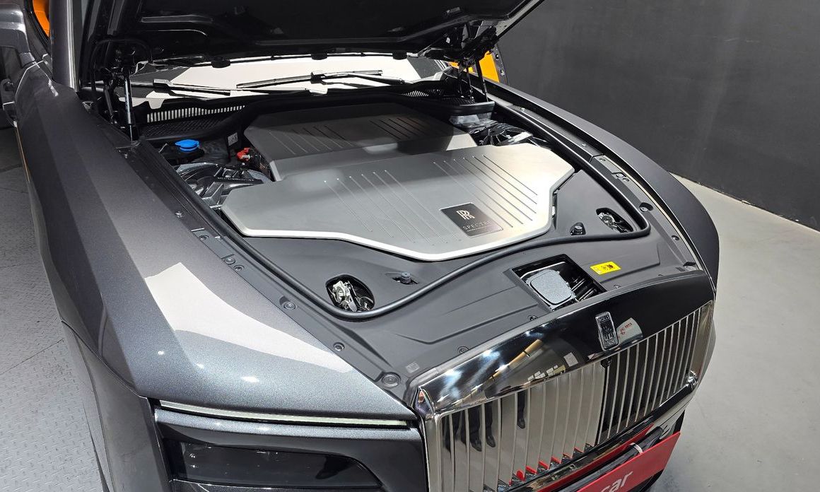 Rolls-Royce Spectre 2024