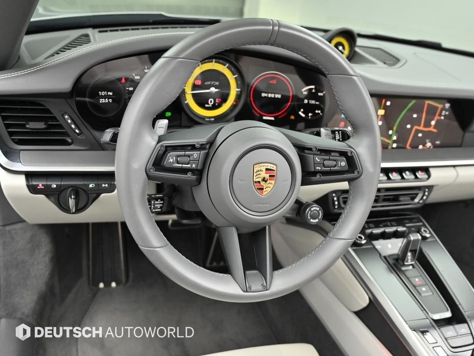 Porsche 911 2024
